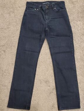 Calvin Klein- Deep Blue 30x30 Straight leg Like New